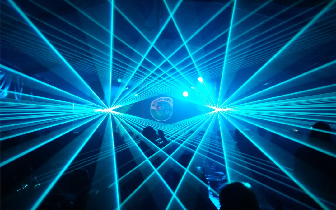 DJ SET